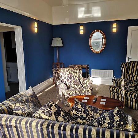 2 Bedroom Apartment At Kent Escapes Short Lets & Serviced Accommodation Kent, Bouverie Escape Folkestone With Wifi Esterno foto