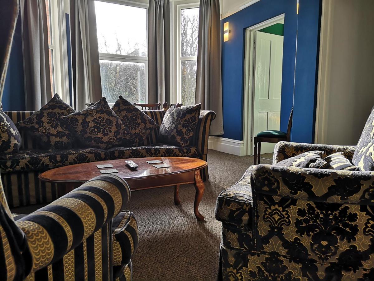 2 Bedroom Apartment At Kent Escapes Short Lets & Serviced Accommodation Kent, Bouverie Escape Folkestone With Wifi Esterno foto