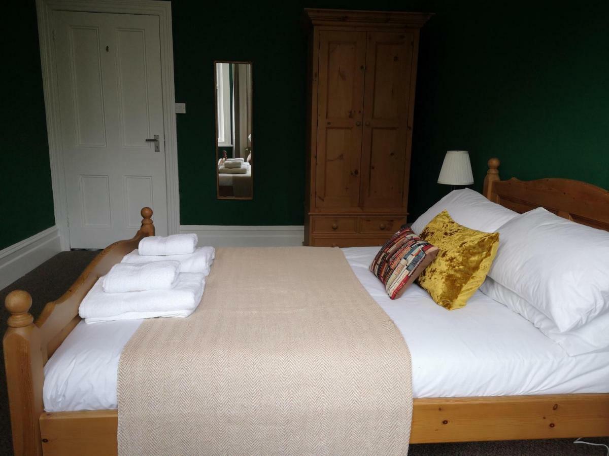 2 Bedroom Apartment At Kent Escapes Short Lets & Serviced Accommodation Kent, Bouverie Escape Folkestone With Wifi Esterno foto