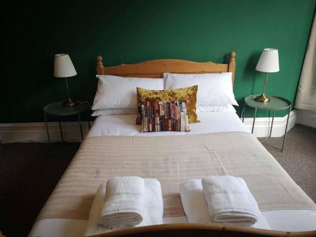 2 Bedroom Apartment At Kent Escapes Short Lets & Serviced Accommodation Kent, Bouverie Escape Folkestone With Wifi Esterno foto